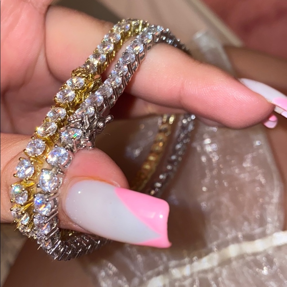 Diamond anklets - Picture 3 of 4